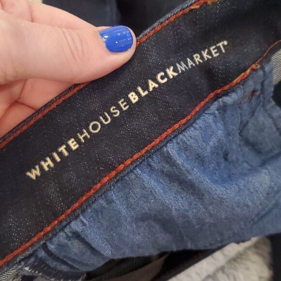 Dark wash White house black market jeans size 8 - Picture 6 of 10